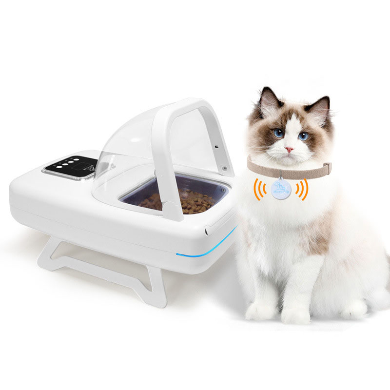 Timed Freshness Sealed Cat Feeder